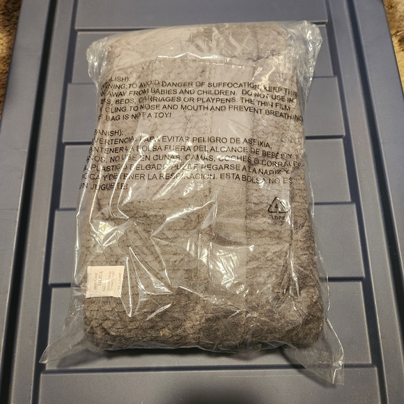 Ulta Beauty Grey Robe - Picture 3 of 3